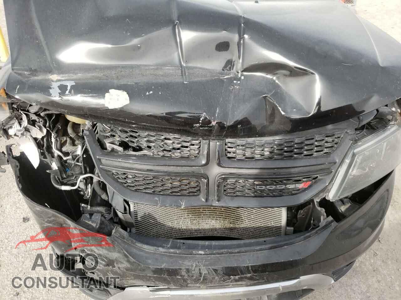 DODGE JOURNEY 2017 - 3C4PDDGG7HT696402
