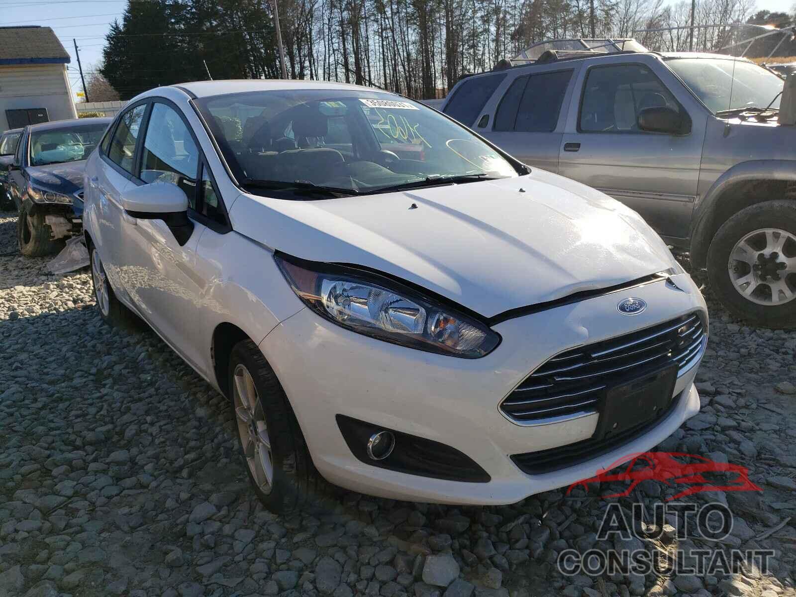 FORD FIESTA 2019 - 3FADP4BJ5KM138097