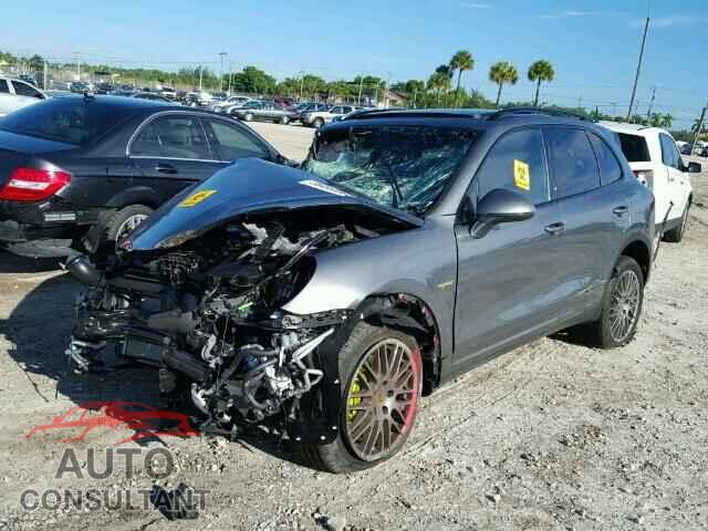 PORSCHE CAYENNE 2016 - WP1AE2A20GLA17700
