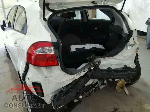 KIA RIO 2016 - KNADM5A3XG6584505