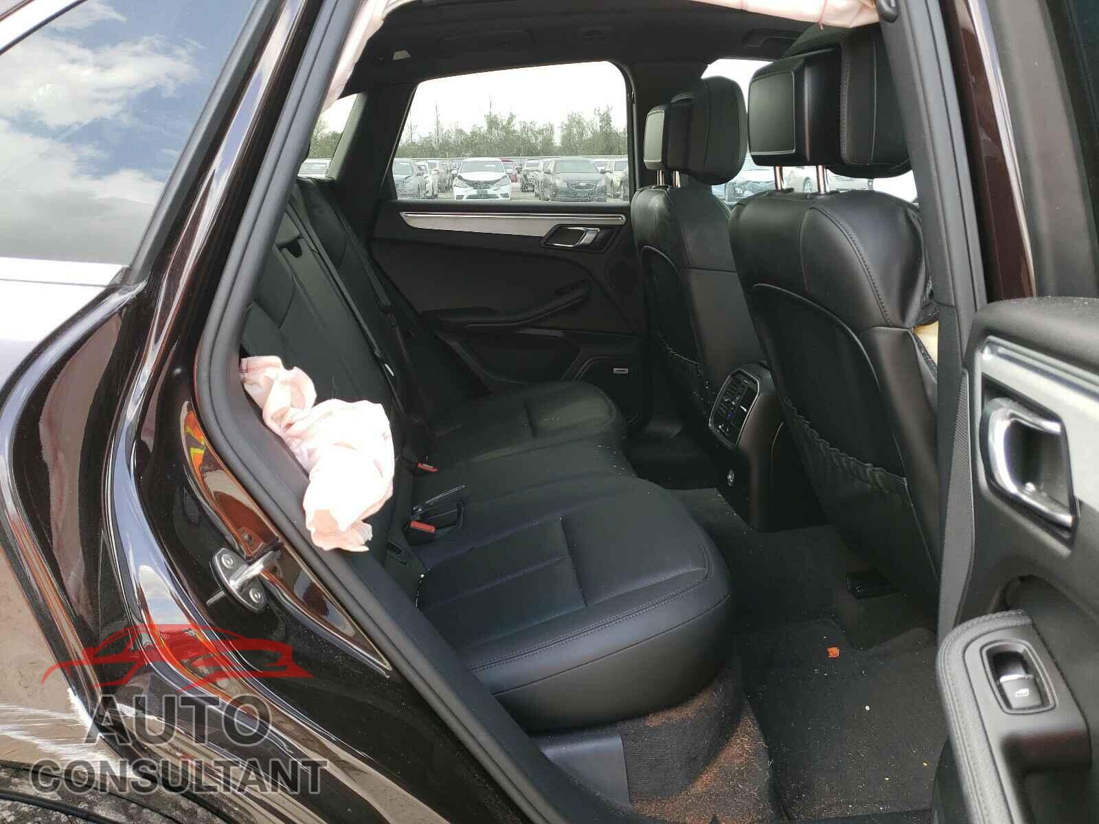 PORSCHE MACAN 2017 - WP1AB2A5XHLB13113