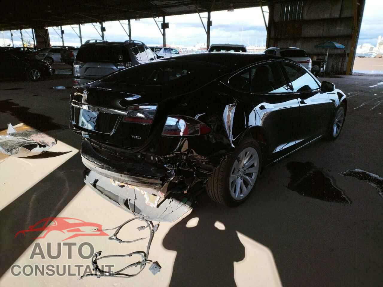 TESLA MODEL S 2018 - 5YJSA1E20JF293648