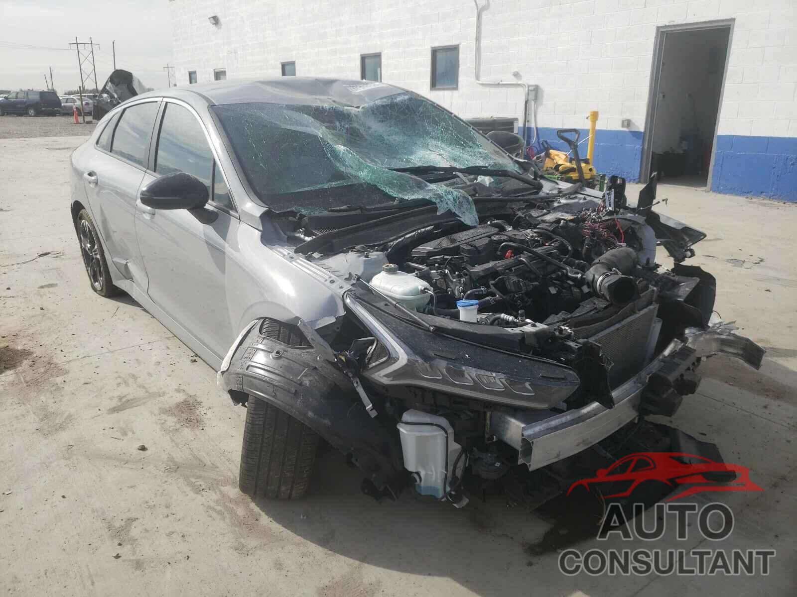 KIA K5 2021 - 5XXG64J25MG012069