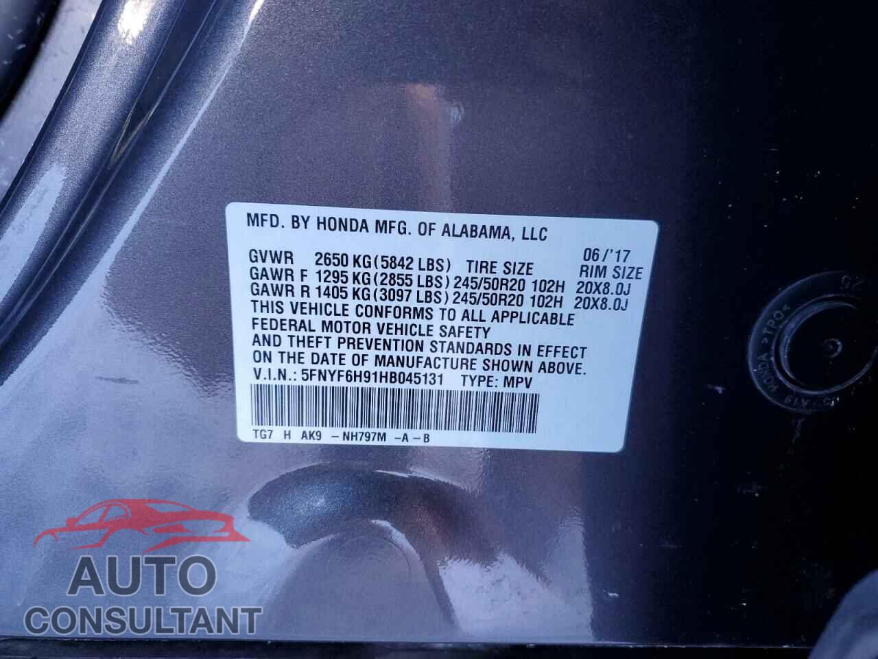 HONDA PILOT 2017 - 5FNYF6H91HB045131