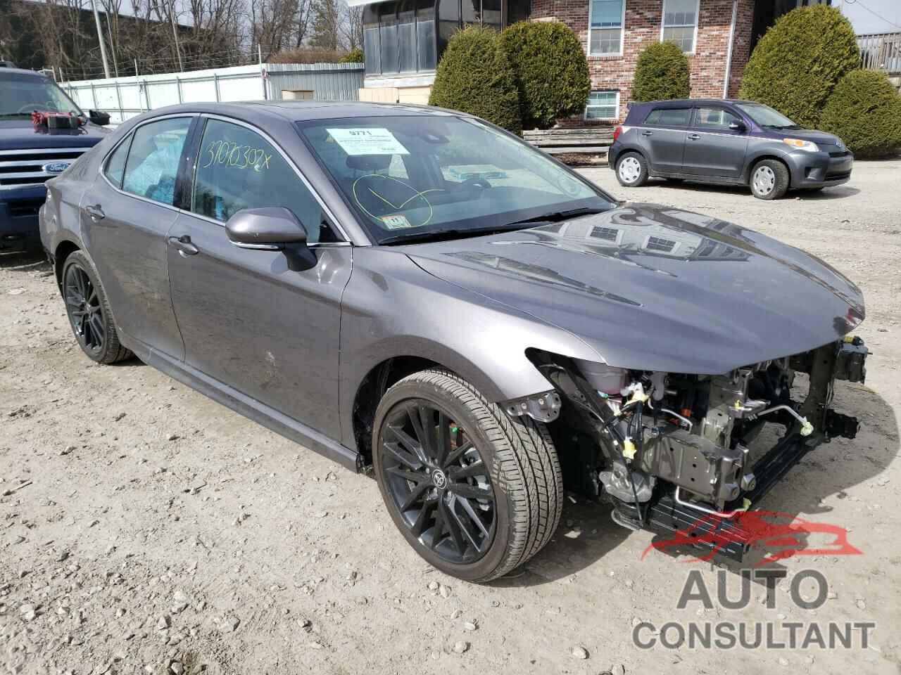 TOYOTA CAMRY 2022 - 4T1K31AK4NU574831