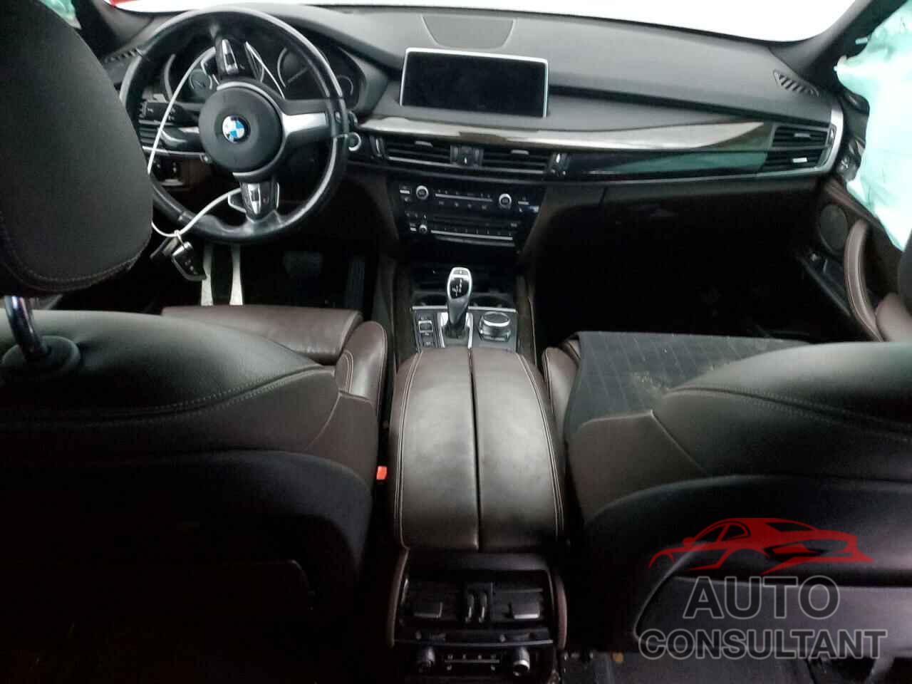 BMW X5 2018 - 5UXKR0C59J0Y03024