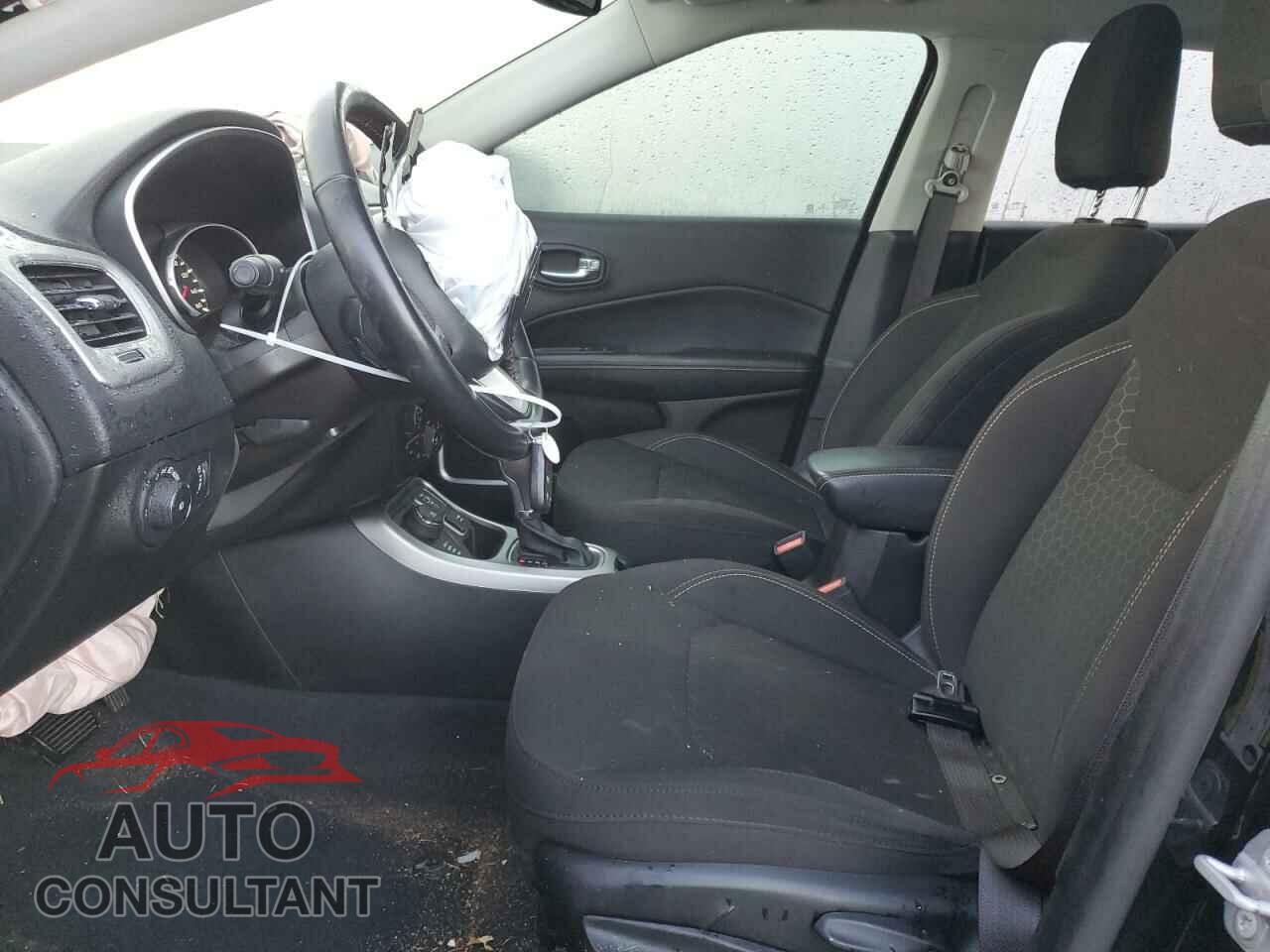 JEEP COMPASS 2020 - 3C4NJDAB7LT204392