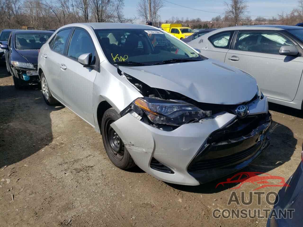 TOYOTA COROLLA 2018 - 5YFBURHE6JP832676