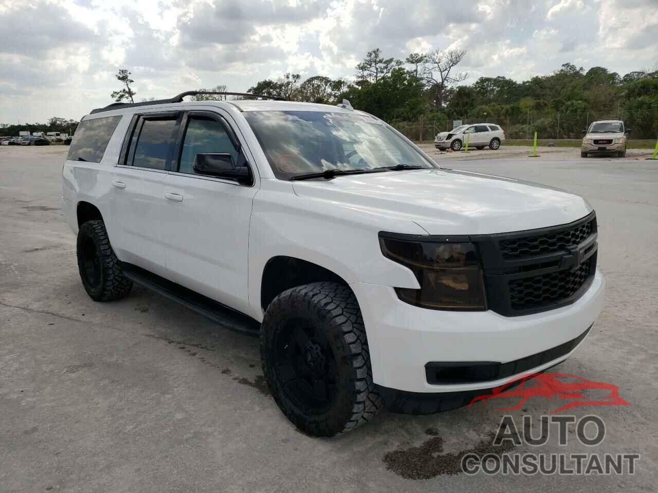 CHEVROLET SUBURBAN 2016 - 1GNSKHKC5GR107843