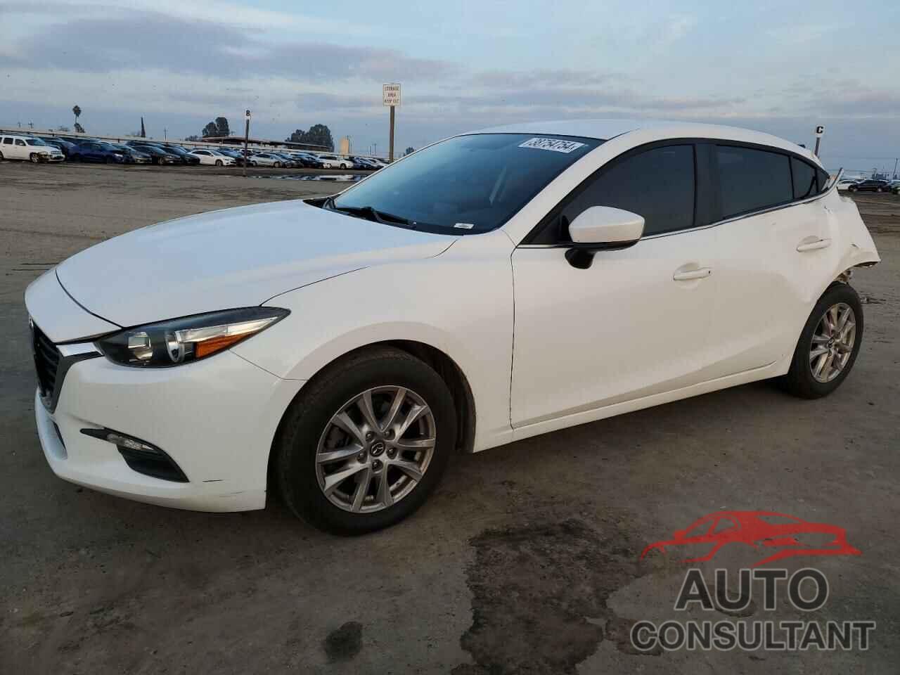 MAZDA 3 2017 - 3MZBN1U74HM110787