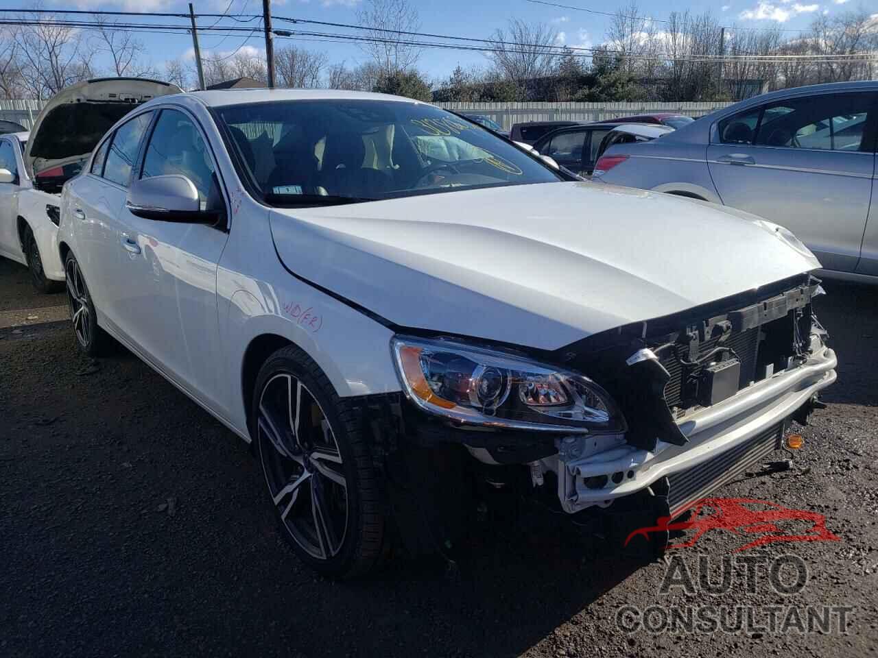 VOLVO S60 2017 - YV149MTS8H2435337