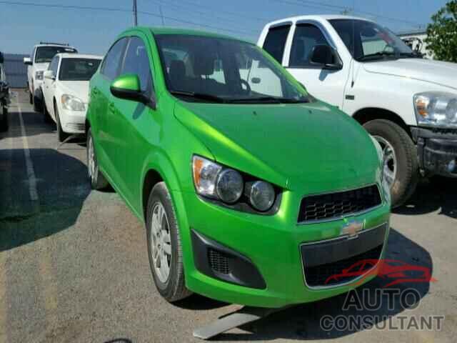 CHEVROLET SONIC 2015 - 1G1JC5SH8F4108873