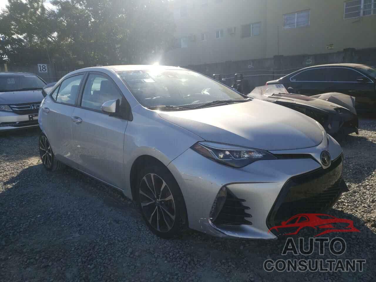 TOYOTA COROLLA 2017 - 5YFBURHE7HP636000