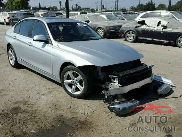 BMW 3 SERIES 2015 - WBA3C1C56FP852593