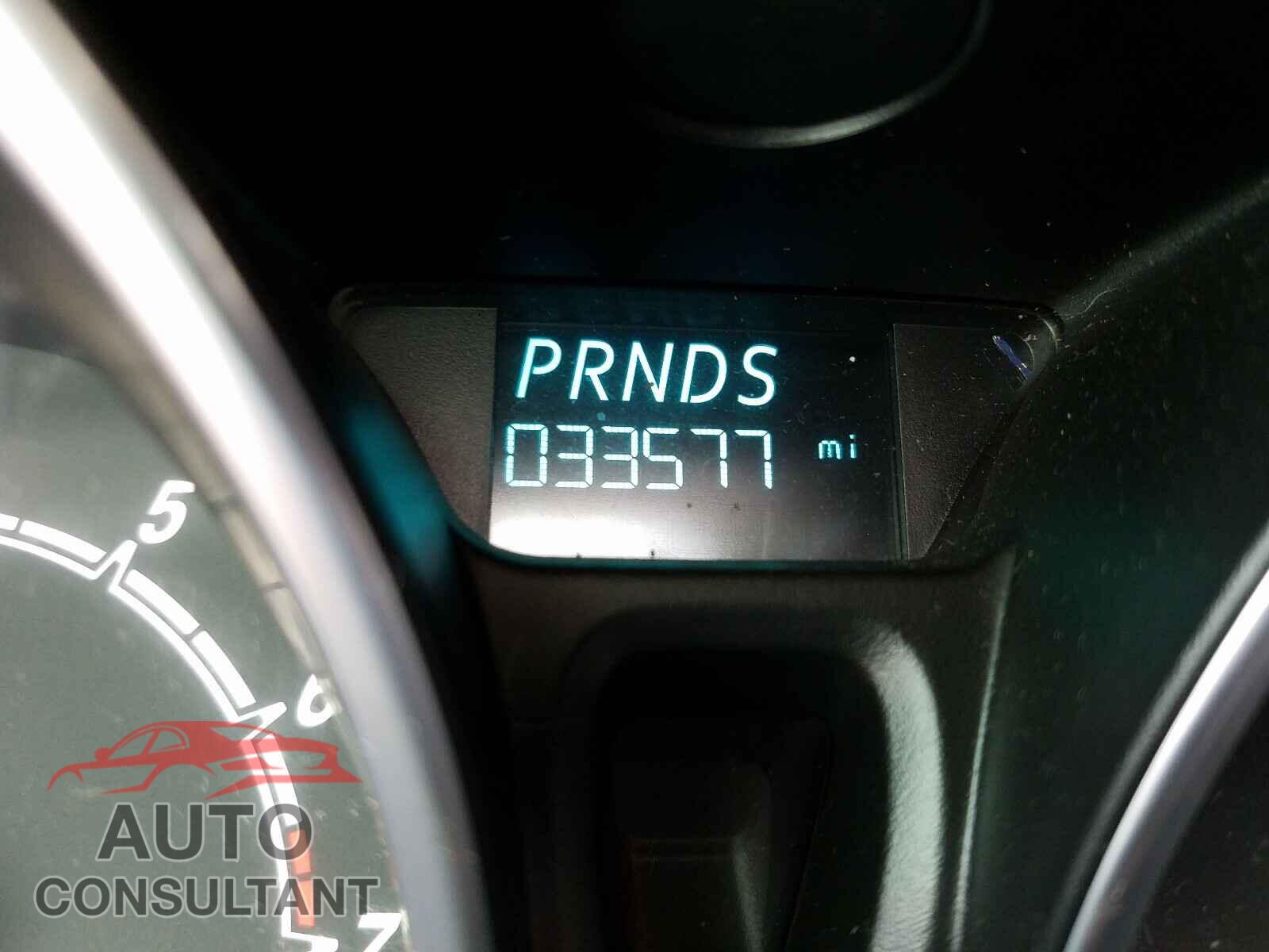 FORD FIESTA 2017 - 3FADP4EJ7HM170697
