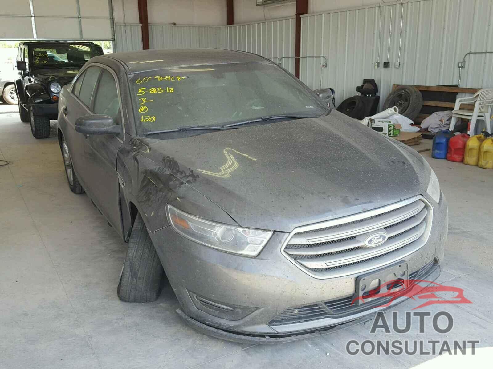 FORD TAURUS 2015 - 1FAHP2E89FG135380