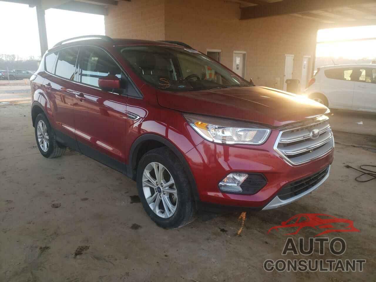 FORD ESCAPE 2018 - 1FMCU0GD6JUD13764