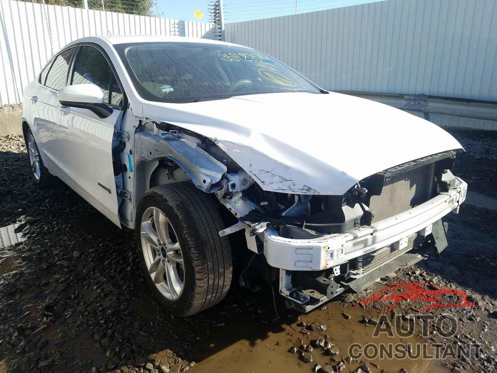 FORD FUSION 2018 - 3FA6P0LU6JR235613