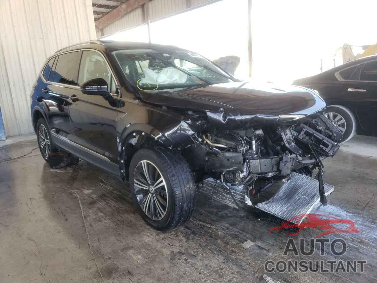 VOLKSWAGEN TIGUAN 2018 - 3VV3B7AX9JM091636