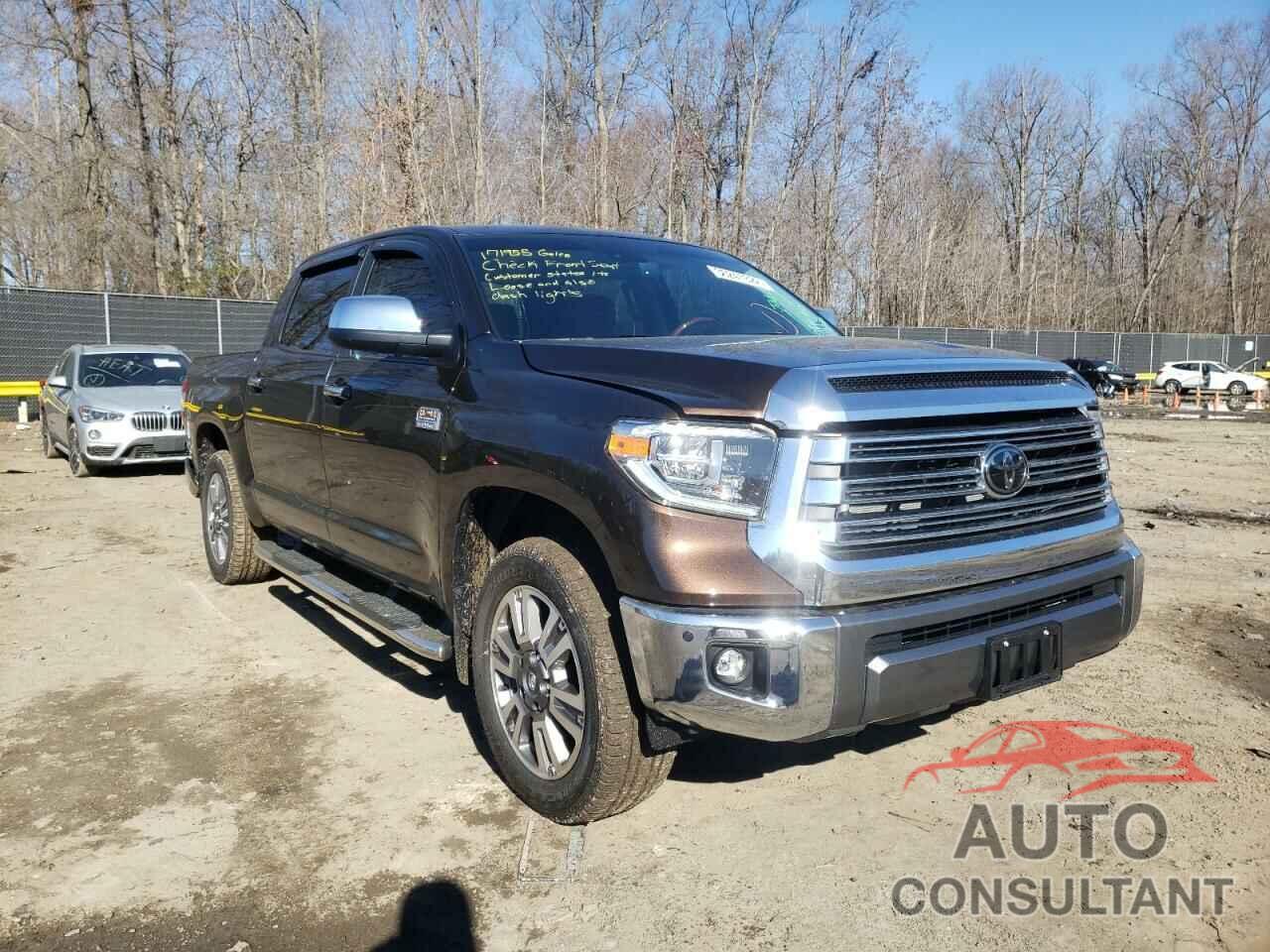 TOYOTA TUNDRA 2021 - 5TFAY5F15MX027556