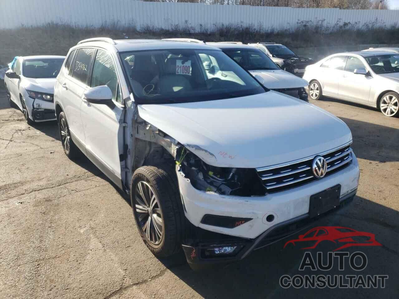 VOLKSWAGEN TIGUAN 2019 - 3VV2B7AX1KM160428