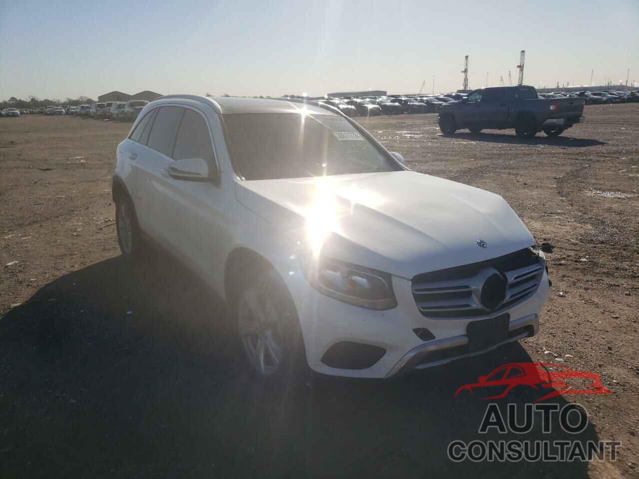 MERCEDES-BENZ GLC-CLASS 2018 - WDC0G4JBXJV017924