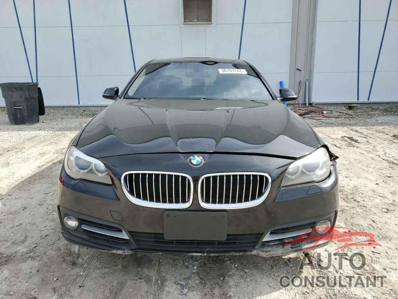 BMW 5 SERIES 2016 - WBA5A5C56GG350173