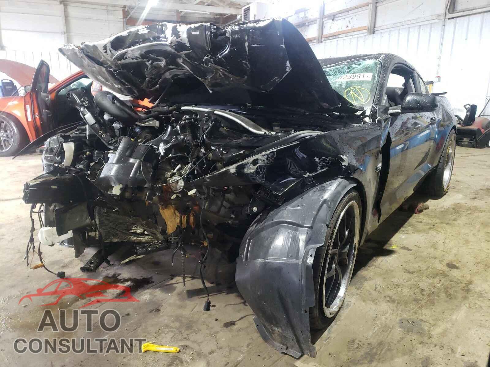 FORD MUSTANG 2017 - 1FA6P8CF8H5306257