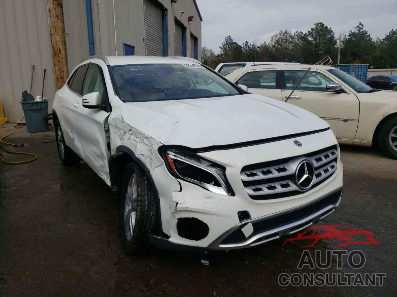 MERCEDES-BENZ GLA-CLASS 2019 - WDCTG4EB1KJ549773