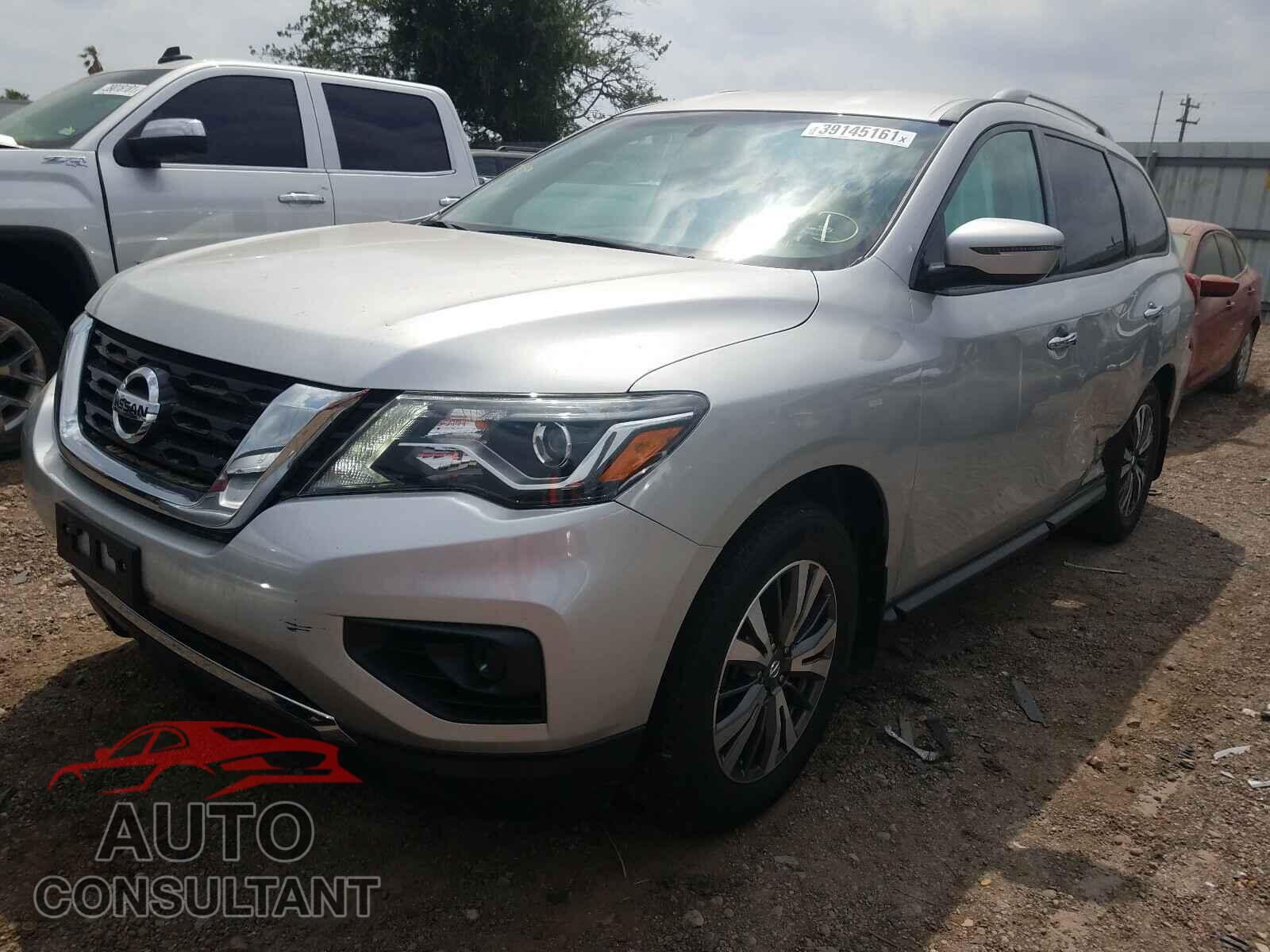 NISSAN PATHFINDER 2017 - 5N1DR2MN5HC650988