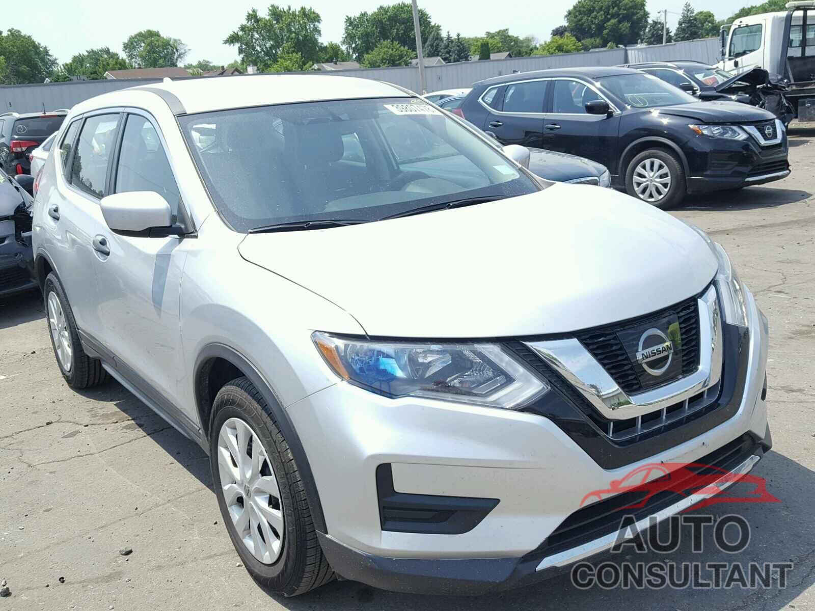 NISSAN ROGUE S 2017 - KNMAT2MT2HP580656