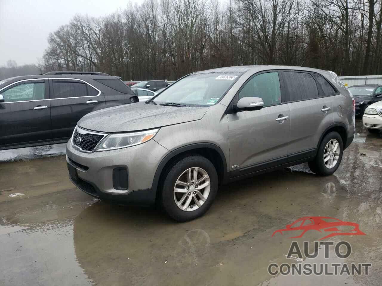 KIA SORENTO 2015 - 5XYKTCA64FG632314