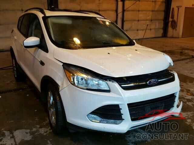 FORD ESCAPE 2015 - 1FMCU9GX7FUA53199