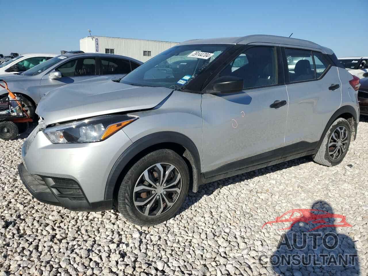 NISSAN KICKS 2018 - 3N1CP5CU2JL511012