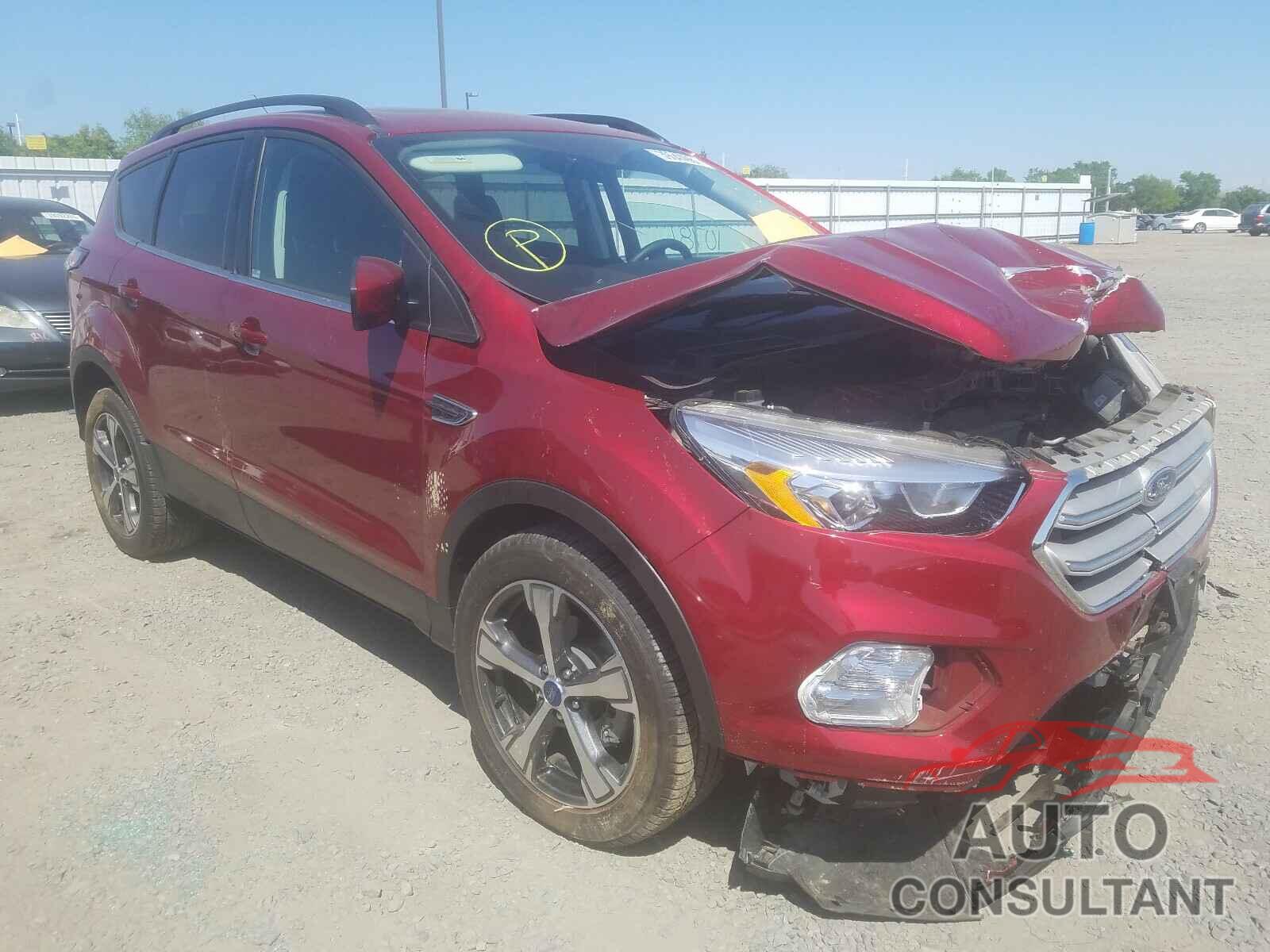 FORD ESCAPE 2018 - 1FMCU0HD5JUC40272