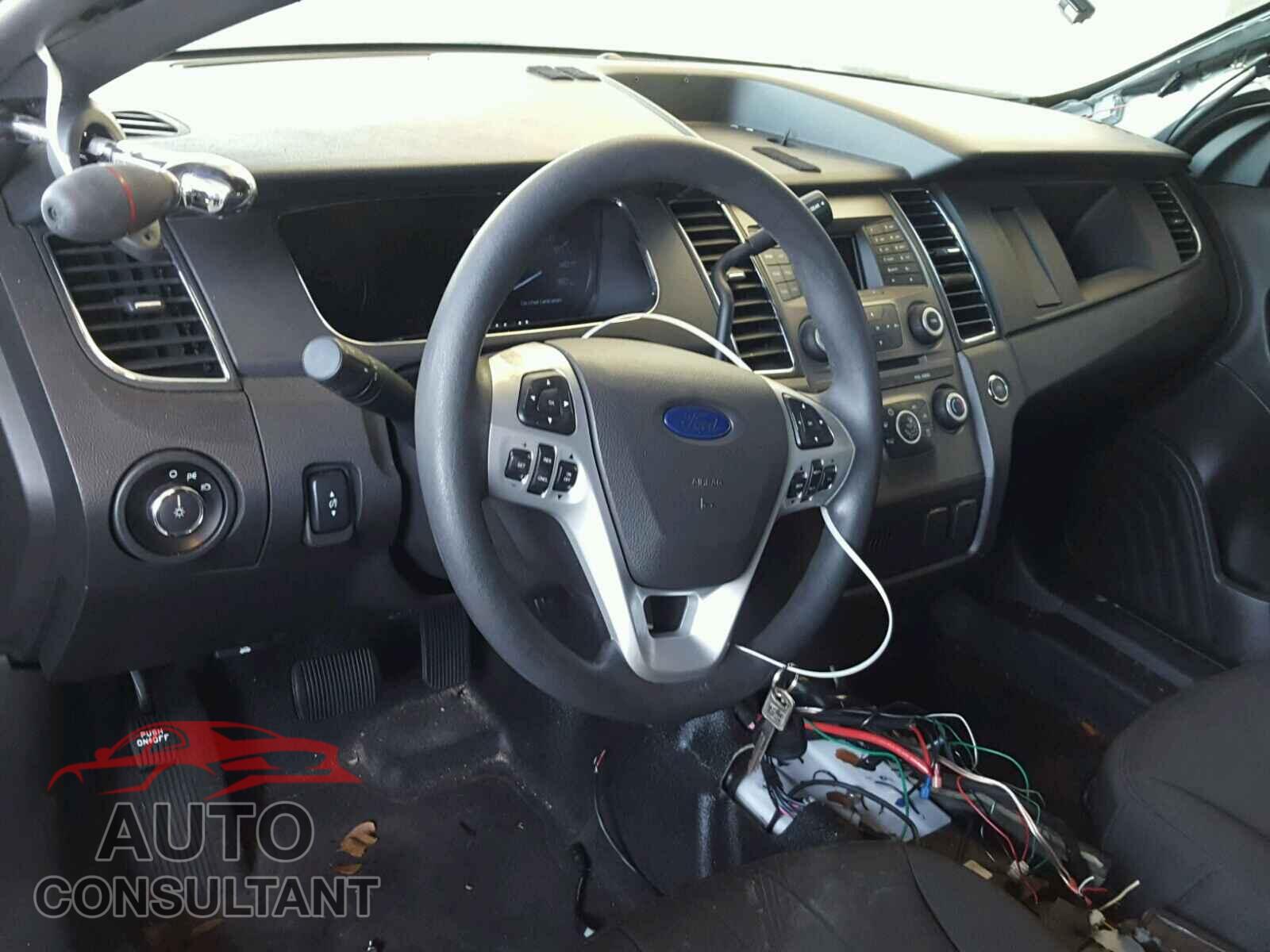 FORD TAURUS 2015 - 1FAHP2MT4FG154148