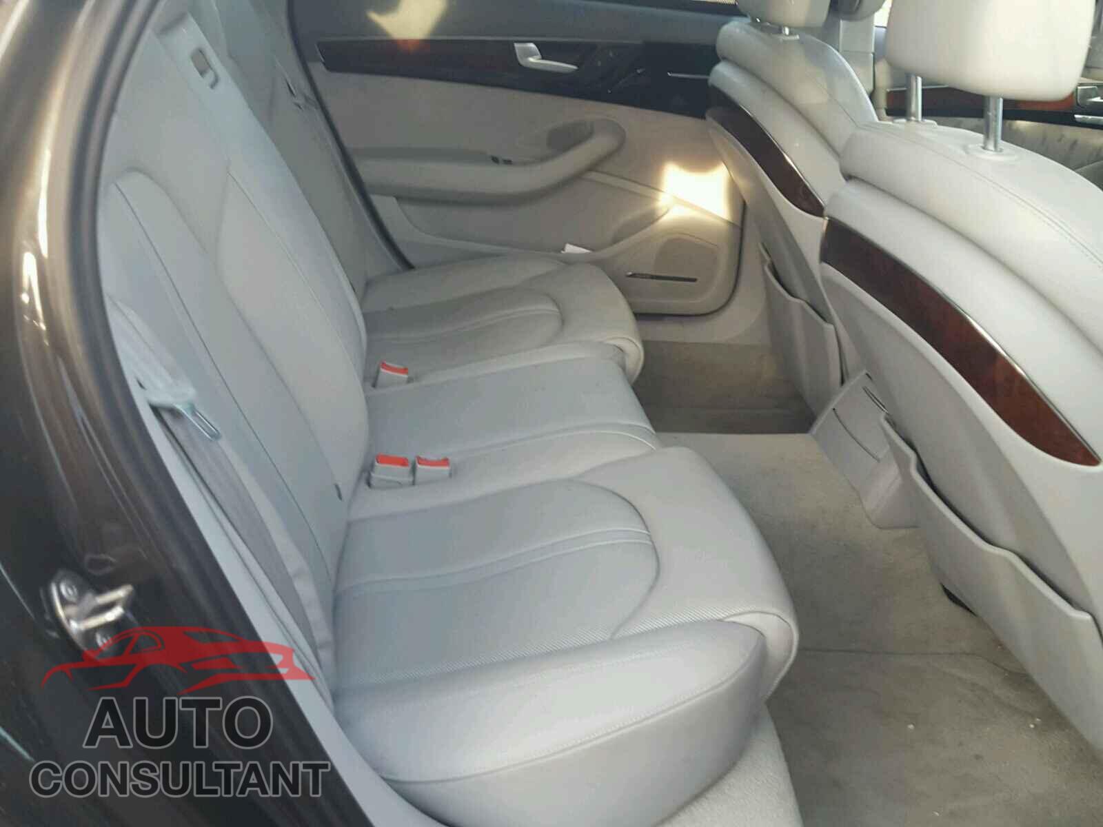 AUDI A8 2013 - WAURGAFD2DN012434