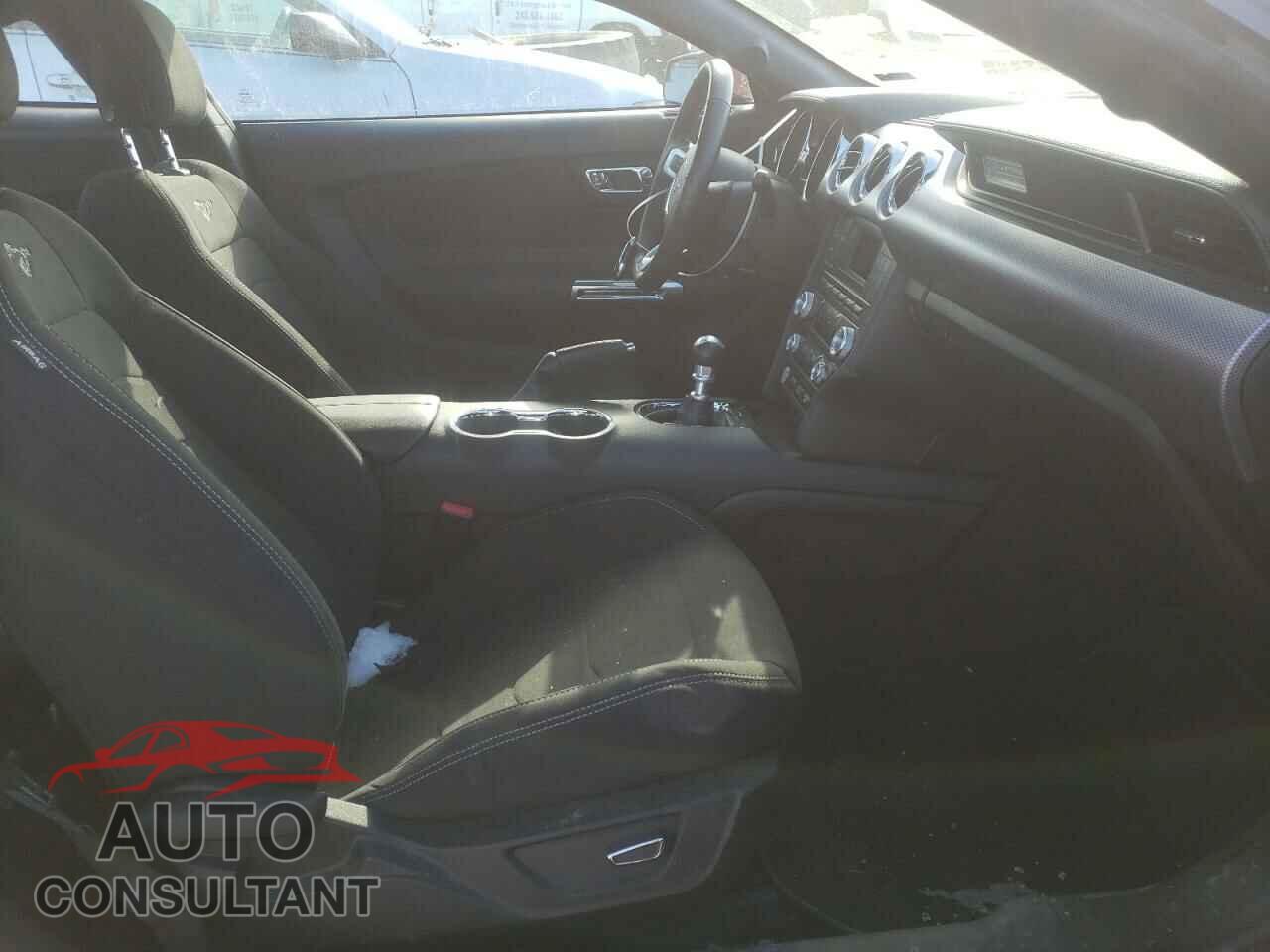 FORD MUSTANG 2017 - 1FA6P8TH4H5264977