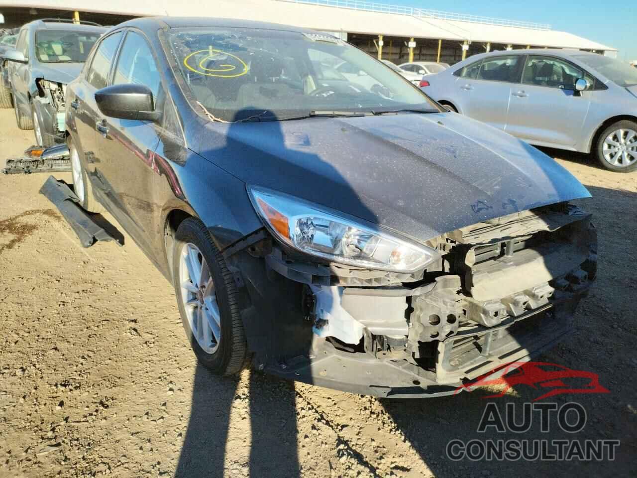 FORD FOCUS 2018 - 1FADP3F28JL236327