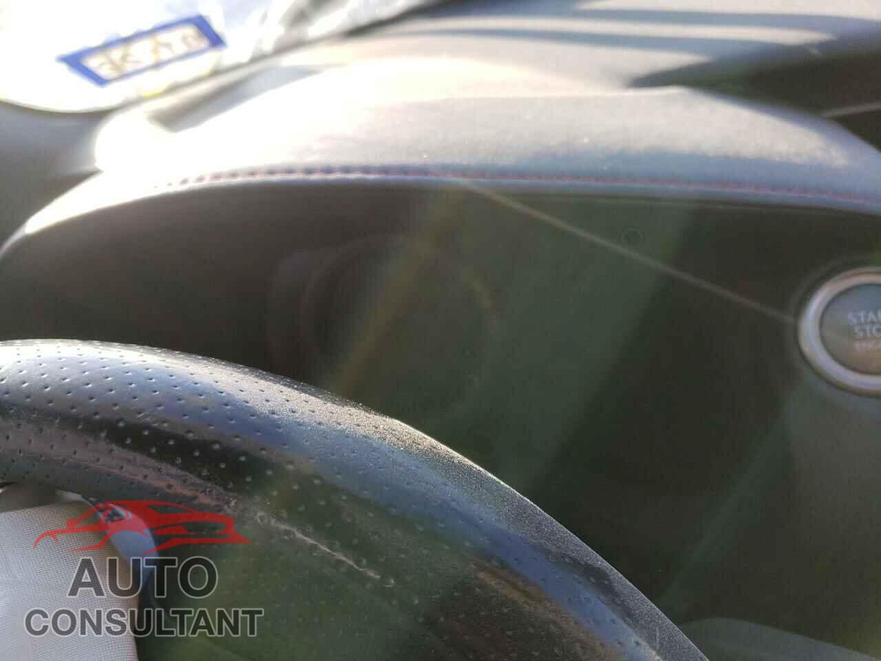 LEXUS IS 2016 - JTHBA1D23G5008287