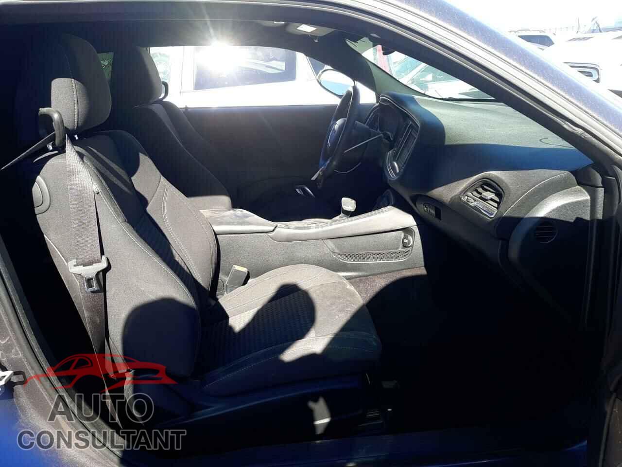 DODGE CHALLENGER 2018 - 2C3CDZBT5JH216845