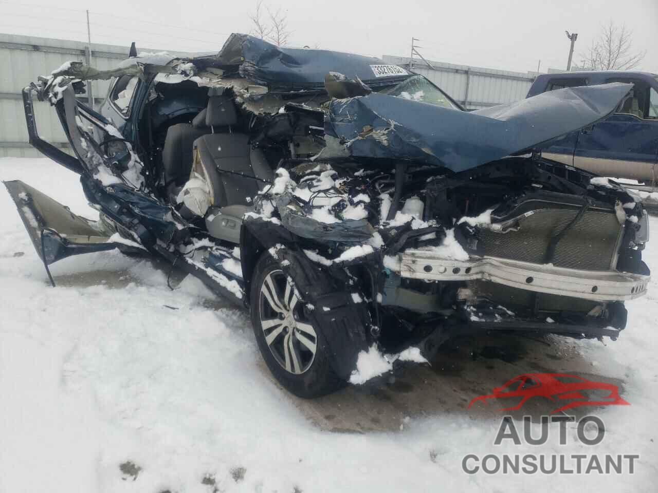 HONDA PILOT 2018 - 5FNYF6H53JB017026
