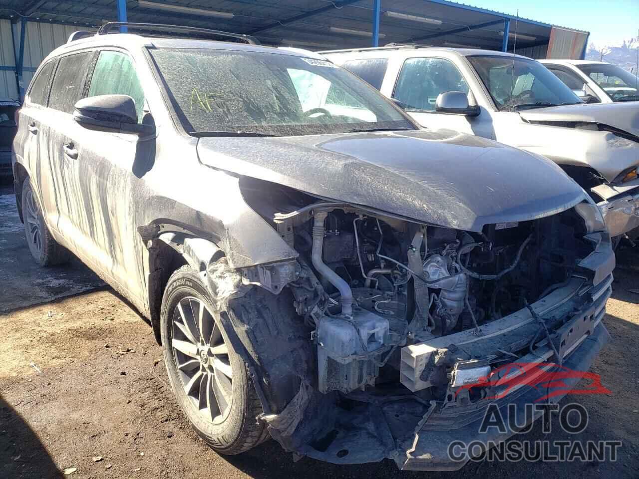 TOYOTA HIGHLANDER 2018 - 5TDJZRFH2JS524373