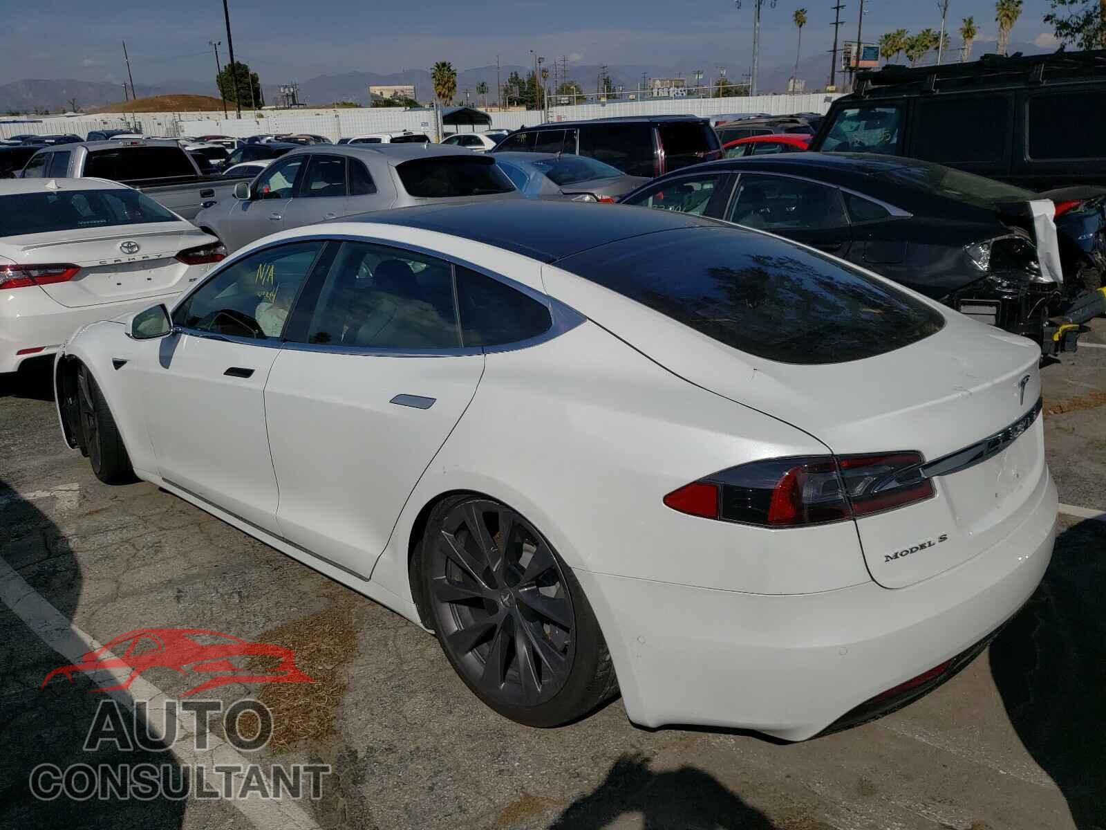 TESLA MODEL S 2018 - 5YJSA1E23JF287763