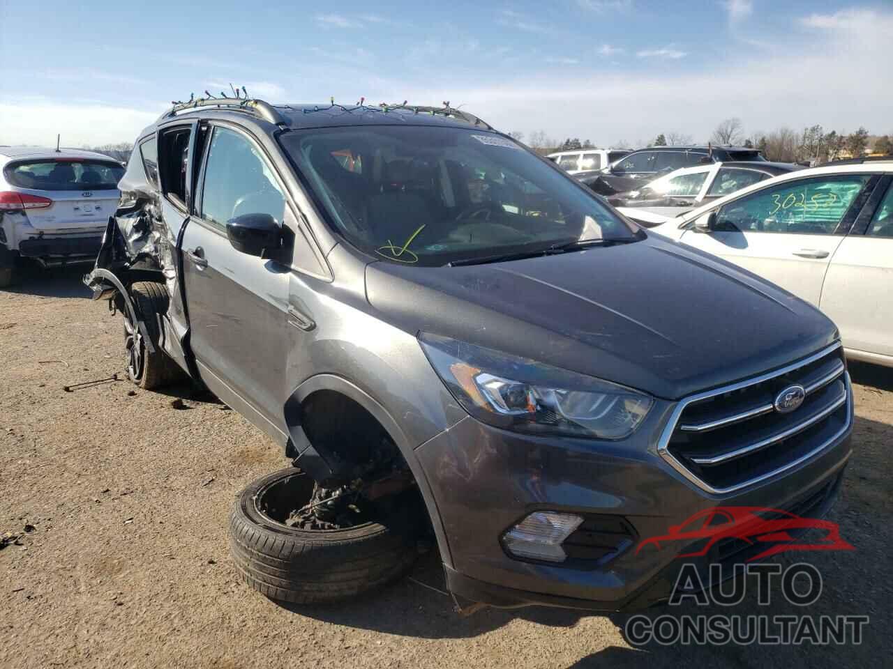 FORD ESCAPE 2017 - 1FMCU9G95HUB85351