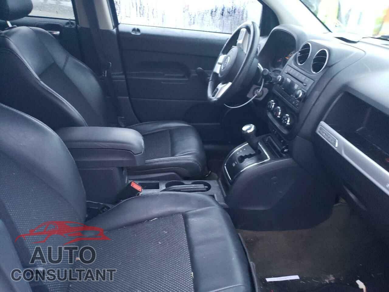JEEP COMPASS 2017 - 1C4NJCBA4HD102495