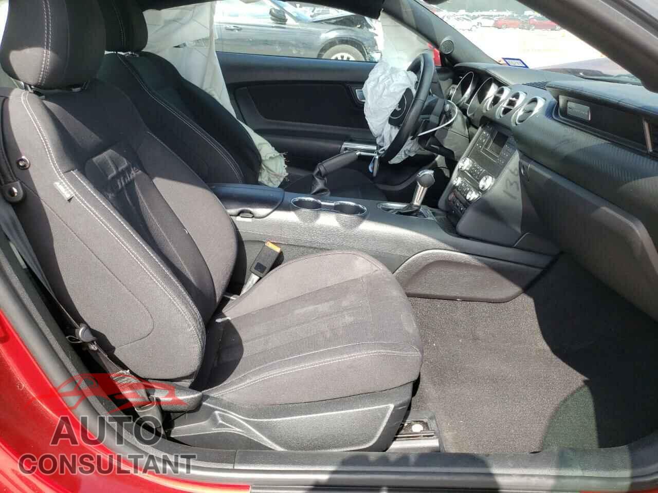 FORD MUSTANG 2019 - 1FA6P8TH9K5115066