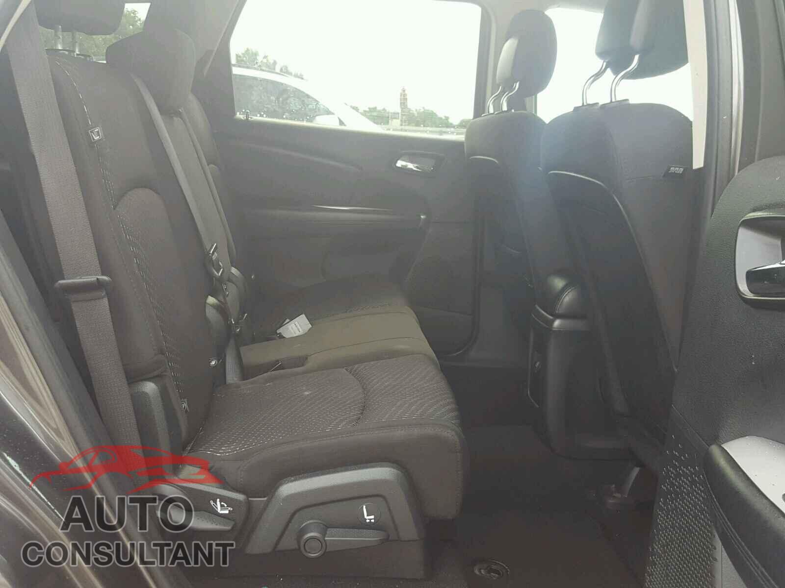 DODGE JOURNEY 2015 - 3C4PDCBB4FT591089
