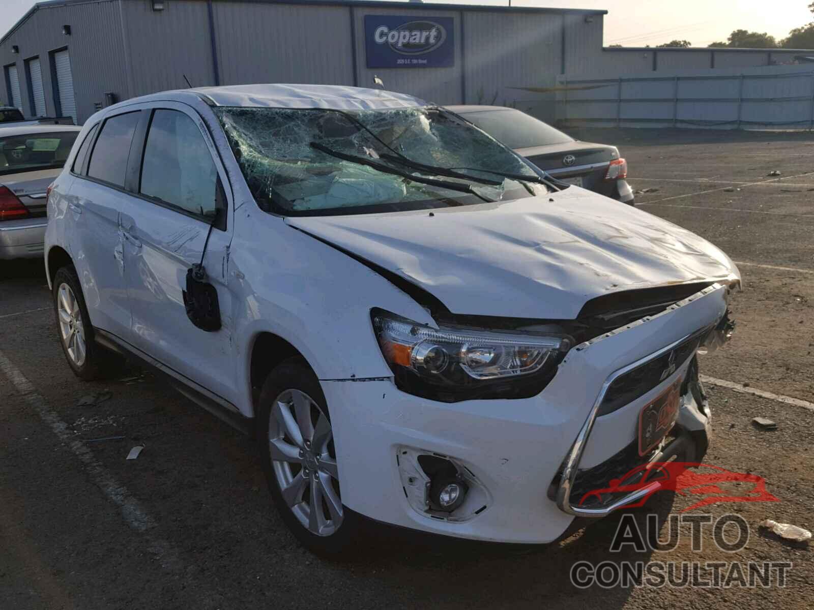 MITSUBISHI OUTLANDER SPORT ES 2015 - 4A4AP3AU4FE023532