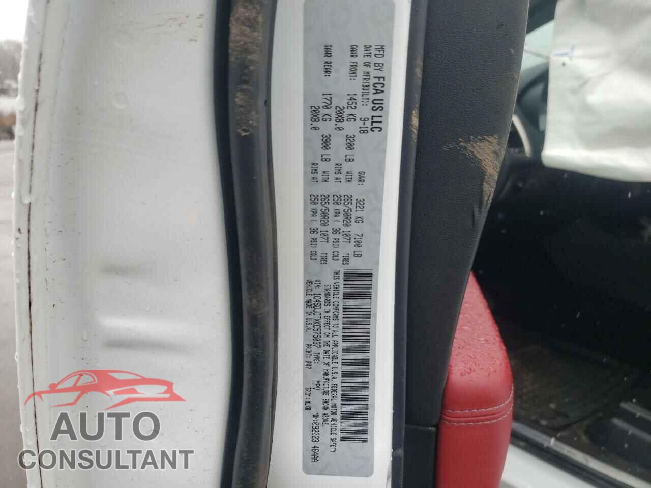 DODGE DURANGO 2019 - 1C4SDJCTXKC575037